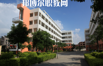 四川省德昌縣職業(yè)高級(jí)中學(xué)2022年報(bào)名條件、招生要求、招生對(duì)象