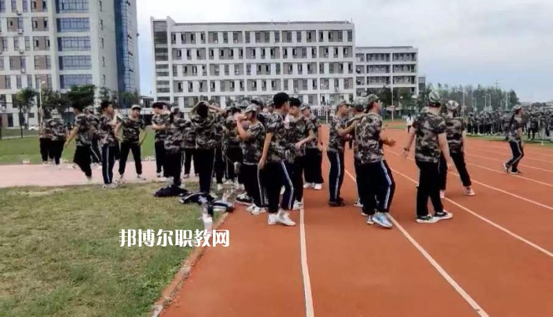淮安工業(yè)中等專業(yè)學(xué)校2022年報名條件、招生要求、招生對象