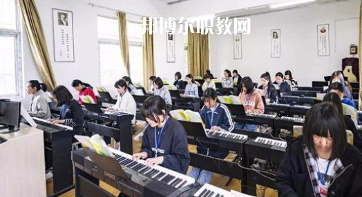 渦陽縣科技學(xué)校2022年報名條件、招生要求、招生對象