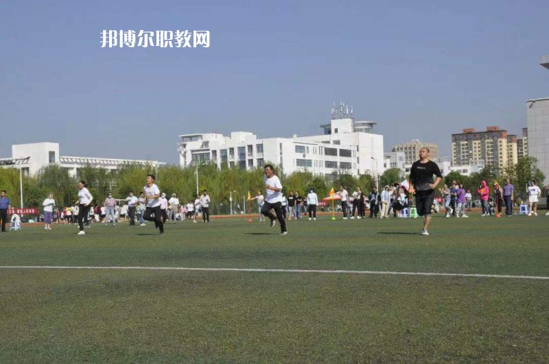 江蘇省淮陰商業(yè)學校2022年報名條件、招生要求、招生對象