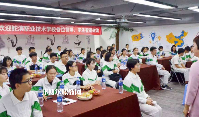 汕頭鮀濱職業(yè)技術(shù)學(xué)校2022年報名條件、招生要求、招生對象