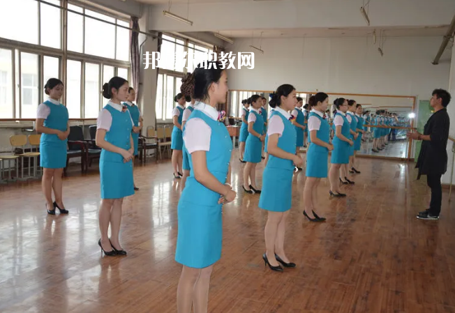 廊坊華航航空學(xué)校2022年報名條件、招生要求、招生對象