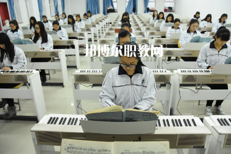 保定幼兒師范高等?？茖W(xué)校2022年報名條件、招生要求、招生對象