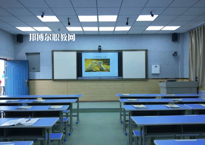 楊陵區(qū)職業(yè)教育中心2022年報(bào)名條件、招生要求、招生對(duì)象
