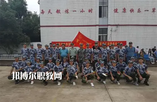 六安市葉集職業(yè)學(xué)校2022年報(bào)名條件、招生要求、招生對象