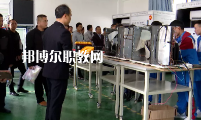 平塘中等職業(yè)學(xué)校2022年學(xué)費(fèi)、收費(fèi)多少
