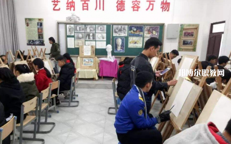 雷山中等職業(yè)學校2022年招生辦聯系電話