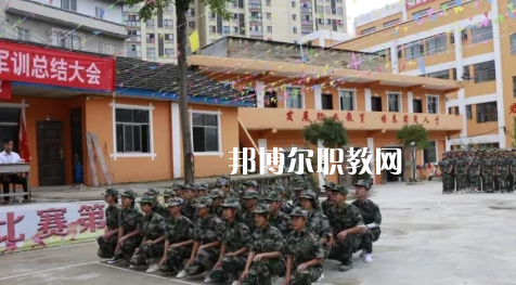 黔東南州工業(yè)學(xué)校2022年報(bào)名條件、招生要求、招生對(duì)象