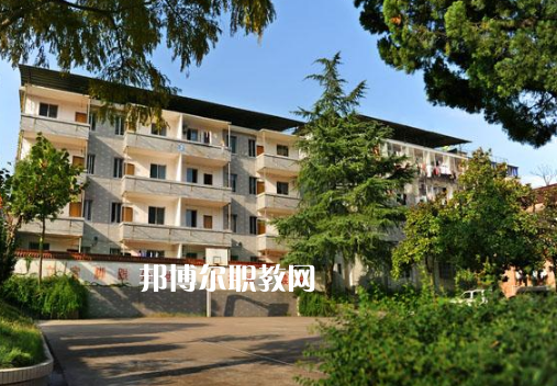 四川省簡陽平泉高級職業(yè)中學怎么樣、好不好