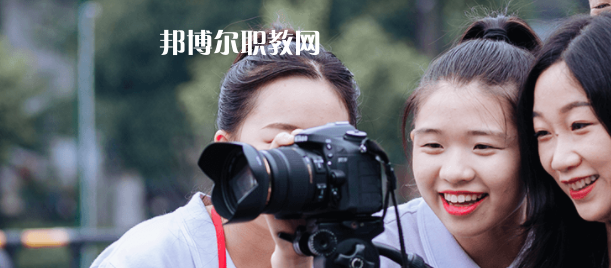 成都現(xiàn)代職業(yè)技術(shù)學(xué)校2022年報(bào)名條件、招生要求、招生對(duì)象