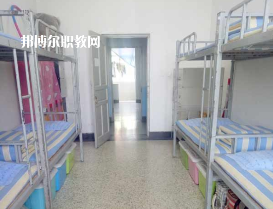 丘北民生職業(yè)技術(shù)學校2022年宿舍條件