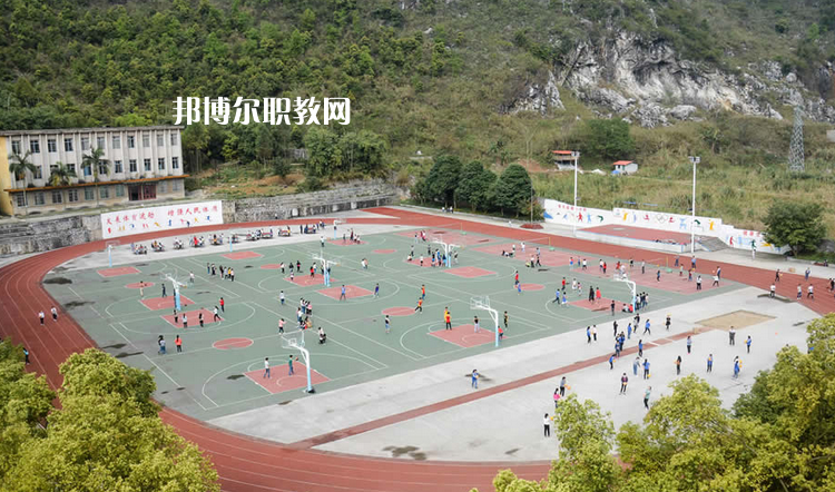 河池衛(wèi)生學校2022年報名條件、招生要求、招生對象