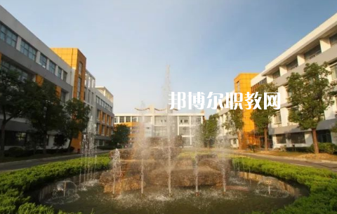 淮安文化藝術(shù)學(xué)校2022年報(bào)名條件、招生要求、招生對(duì)象