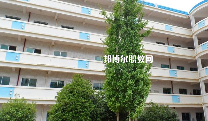 貴陽衛(wèi)生學校2022年報名條件、招生要求、招生對象