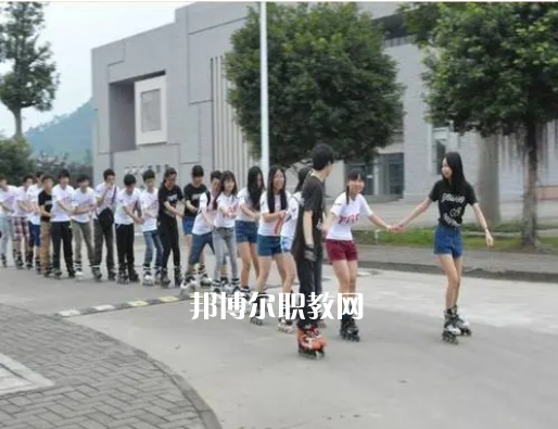 內(nèi)江大千職業(yè)技術(shù)學(xué)校2022年報(bào)名條件、招生要求、招生對(duì)象