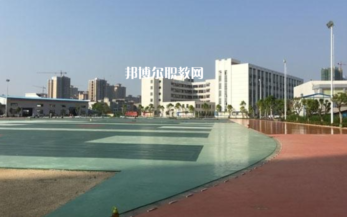 玉林第一職業(yè)中等專業(yè)學校怎么樣、好不好