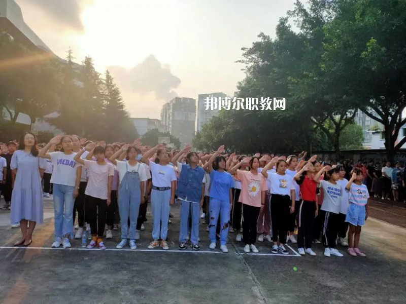 四川內(nèi)江第二職業(yè)中學(xué)2022年報名條件、招生要求、招生對象