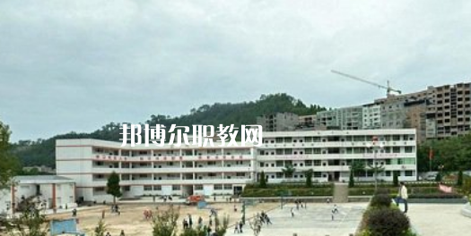 平昌筆山職業(yè)中學(xué)2022年報名條件、招生要求、招生對象