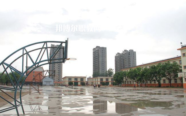 華北工業(yè)學(xué)校2022年報(bào)名條件、招生要求、招生對(duì)象