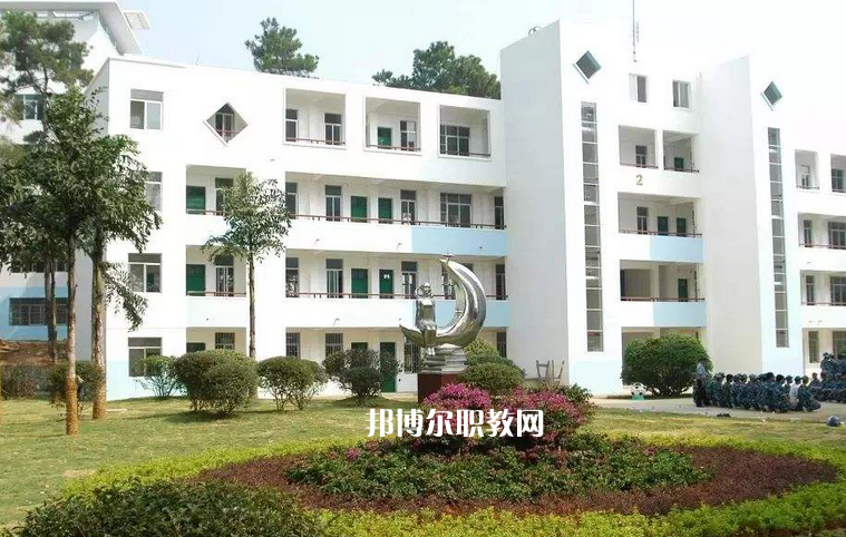 桂林旅游職業(yè)中等專業(yè)學(xué)校2022年報名條件、招生要求、招生對象