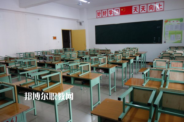 內(nèi)江科技開發(fā)學(xué)校2022年報名條件、招生要求、招生對象