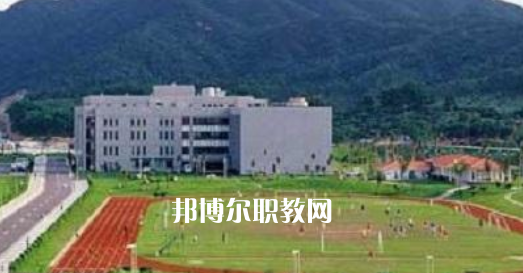 滎經(jīng)縣職業(yè)高級中學(xué)2022年報(bào)名條件、招生要求、招生對象