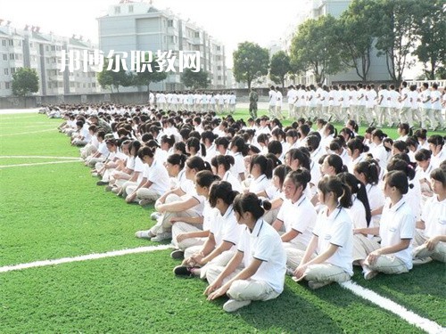安慶工業(yè)學(xué)校2022年報(bào)名條件、招生要求、招生對象