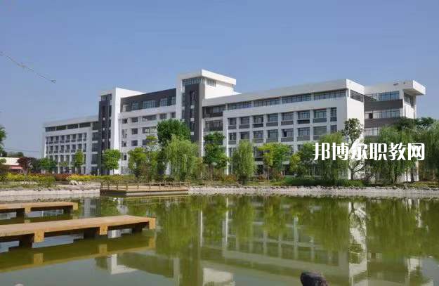 滁州市機(jī)械工業(yè)學(xué)校2022年報(bào)名條件、招生要求、招生對(duì)象