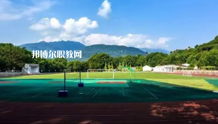 四川食品藥品學(xué)校2022年報(bào)名條件、招生要求、招生對(duì)象