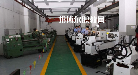 雅安航空工業(yè)聯(lián)合技工學(xué)校2022年有哪些專(zhuān)業(yè)