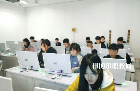 石家莊工業(yè)中等專業(yè)學(xué)校2022年報(bào)名條件、招生要求、招生對象
