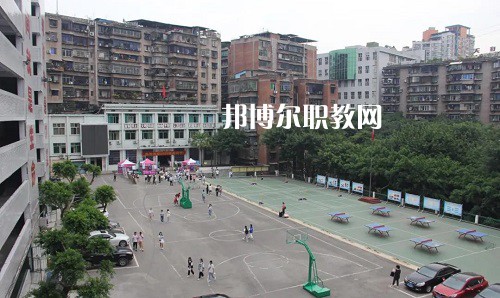 四川省達(dá)州中醫(yī)學(xué)校2022年報(bào)名條件、招生要求、招生對(duì)象