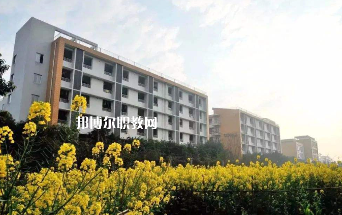 蒙自職業(yè)高級中學(xué)2022年學(xué)費、收費多少