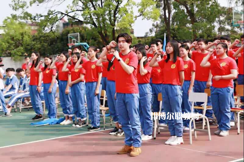 惠州華科職業(yè)高級中學2022年報名條件、招生要求、招生對象