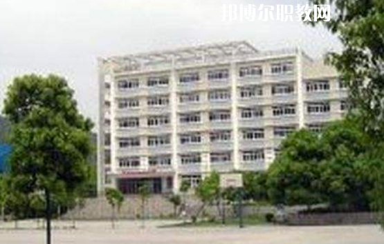 廣安鄰水金科職業(yè)技術(shù)學(xué)校2022年報名條件、招生要求、招生對象