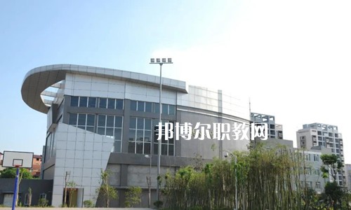 大竹縣職業(yè)中學(xué)2022年學(xué)費(fèi)、收費(fèi)多少