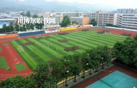 云南昆明工業(yè)學(xué)校2022年報名條件、招生要求、招生對象