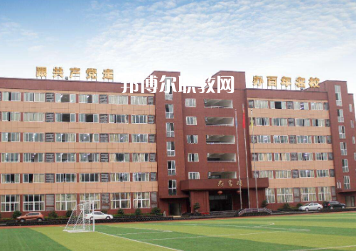 重慶工業(yè)管理職業(yè)學校2022年報名條件、招生要求、招生對象