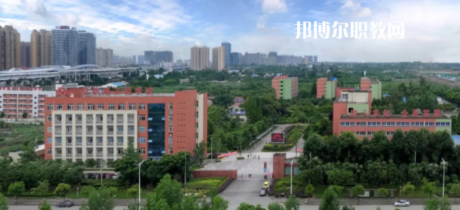 成都鐵路工程學(xué)校怎么樣、好不好