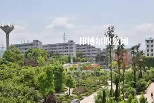 玉溪體育學(xué)校2022年學(xué)費(fèi)、收費(fèi)多少