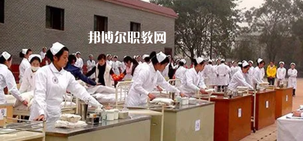四川大學附設(shè)華西衛(wèi)生學校2022年招生簡章