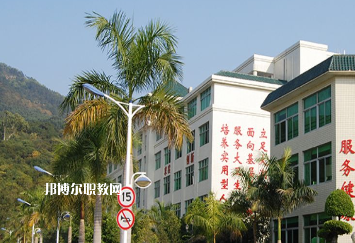廣東潮州衛(wèi)生學校怎么樣、好不好