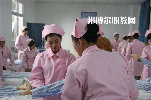 云南2022年好一點的衛(wèi)校大專學(xué)校