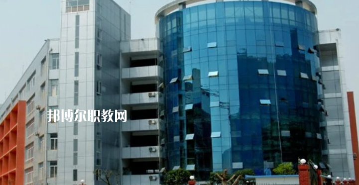 四川省古藺縣職業(yè)高級中學校2022年報名條件、招生要求、招生對象