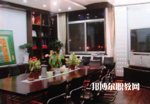 揚(yáng)州文化藝術(shù)學(xué)校2022年報(bào)名條件、招生要求、招生對(duì)象