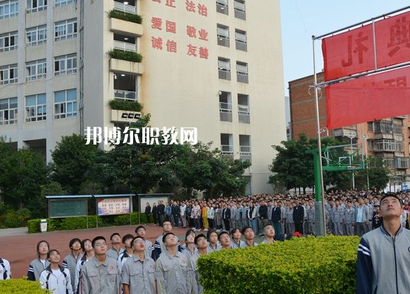 貴州2022年沒(méi)有畢業(yè)證可以讀中專(zhuān)學(xué)校嗎