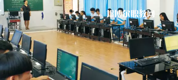 樂山市竹根職業(yè)中專學(xué)校2022年報(bào)名條件、招生要求、招生對(duì)象