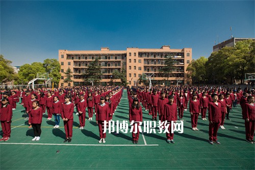 湖南省經(jīng)濟(jì)貿(mào)易職業(yè)中專(zhuān)學(xué)校2022年報(bào)名條件、招生要求、招生對(duì)象
