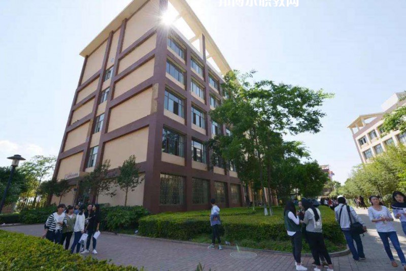 云南商務(wù)職業(yè)學(xué)院2022年報(bào)名條件、招生要求、招生對(duì)象