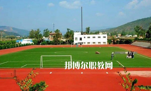 石屏縣職業(yè)高級中學怎么樣、好不好